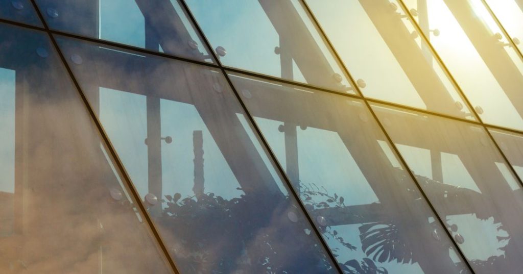 Fachadas de vidro em Cascavel